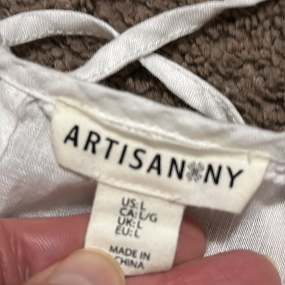 100% Linen-Artisan NY Tank Top-Sz L-Sleeveless-White-Navy Embroidery-EUC - Picture 14 of 15